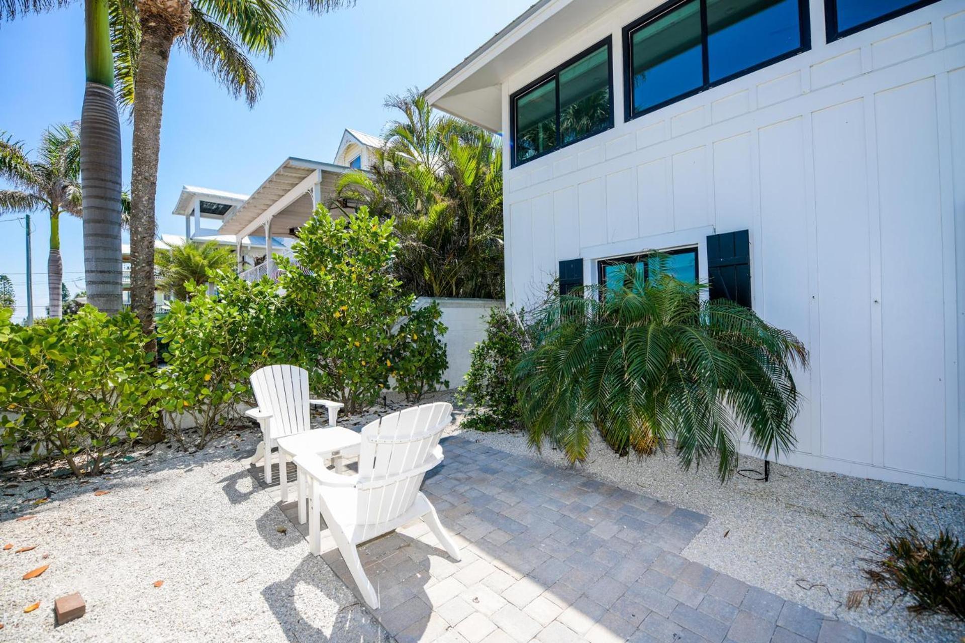 Blissful Bay At Bayside Bungalow Anna Maria Εξωτερικό φωτογραφία