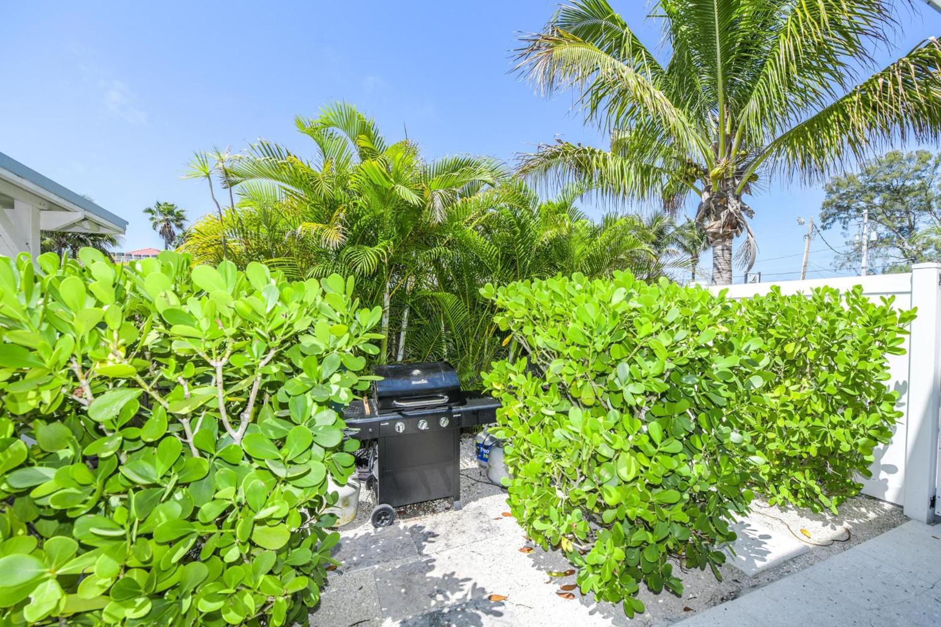 Blissful Bay At Bayside Bungalow Anna Maria Εξωτερικό φωτογραφία